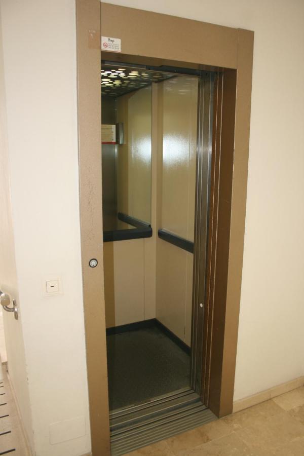 Top Center Suite ヘレス エクステリア 写真